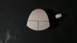 Interruptor antirrobo beige Y335-013 mercedes w211 a2118212951 - Imagen 1 de 2