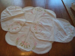 VINTAGE OLD EMBROIDERY 3 PIECE SET DRESSER SCRAVES PINK FLORAL 2 SMALL 1 LARGER - Picture 1 of 24