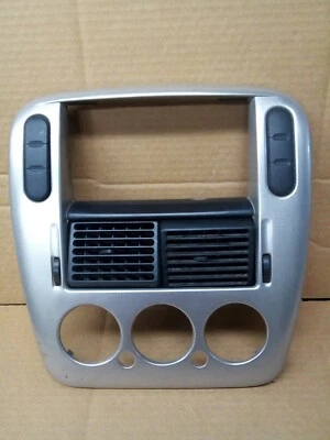 Mercury Mountaineer 2004 bisel de tablero plateado para control de temperatura   Foto 1 de 4