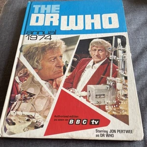THE DOCTOR WHO ANNUAL 1974 -HB - Picture 1 of 5