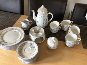 Villeroy und Boch Kaffeeservices Riviera 8 Personen Porzellan Geschirr Keramik - Bild 1 von 9