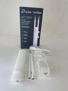 TP-Link Omada Long Range Outdoor Access Point (EAP225-Outdoor) - Picture 1 of 7