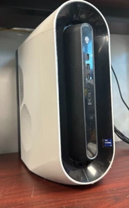 Alienware Aurora R12 Intel i9-11900F, 16GB RAM, 2TB SSD, Win11, Quadro 600 #95 - Picture 1 of 5
