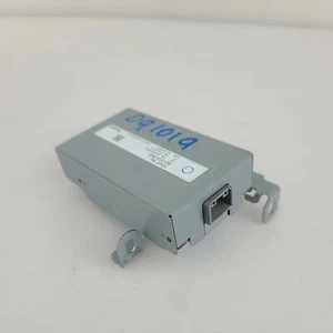 19 2019 Fits Subaru Forester Reverse Collision Warning Unit 82131Sj000 oem - Picture 1 of 9