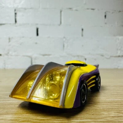 Wolverine X-Men 2004 Marvel Heroes Yellow Purple Suit Character Car Majorette - Image 1 of 4