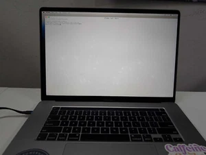 2019 Apple MacBook Pro 16" i7 2.6GHz 32GB 512GB Silver A2141 (READ DESCRIPTION) - Afbeelding 1 van 3