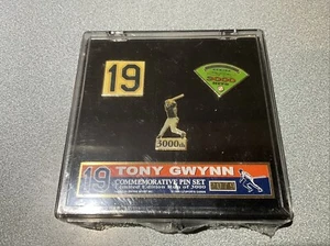 1999 Tony Gwynn Commemorative 3 Pin Set 3,000 Run Limited Edition FREE SH NEW - Picture 1 of 6