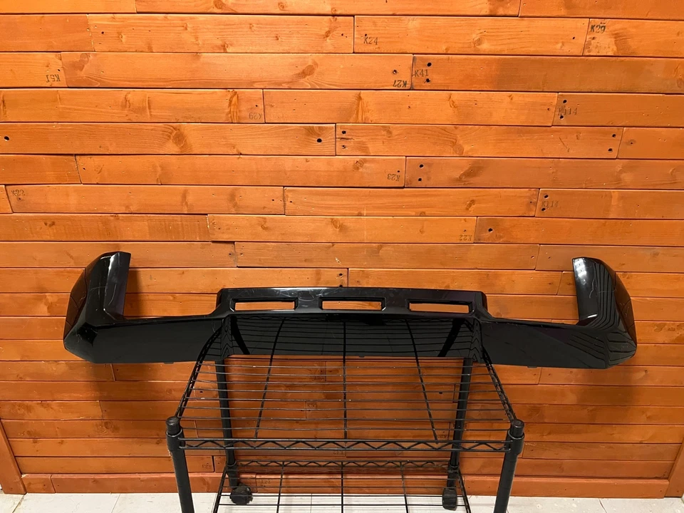 Fascia 滑板(中心成型)适用于 2024 - 2025 GMC Sierra 2500HD 3500HD 原始设备制造商 — 第 1/4 张图片