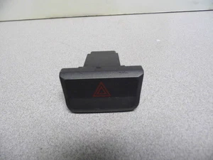 02 HYUNDAI ACCENT DASH HAZARD FLASHER SWITCH 390082 - Picture 1 of 1