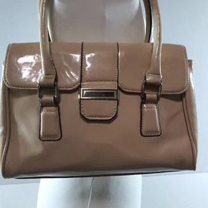M&S Nude Patent Leather Satchel Style Bag Shoulder Grab Kelly Two Tone - Picture 1 of 24