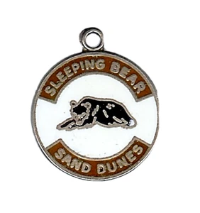 VINTAGE STERLING SILVER ENAMEL SLEEPING BEAR SAND DUNES MICHIGAN CHARM - Picture 1 of 2