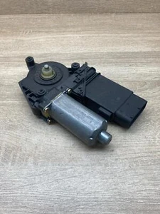 0130821694 101434 202 Front door window regulator motor Volkswagen PASSAT B5.5 - Picture 1 of 7