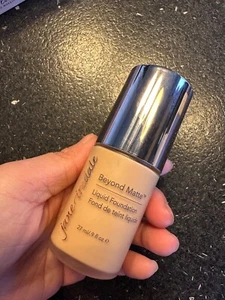 jane iredale beyond matte liquid foundation 27ml - m6 - Bild 1 von 3