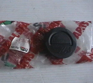 GENUINE APRILIA SWING ARM COVER CAP AF1 ETX125 TUAREG 1984-1987 AP8120283 BLACK - Picture 1 of 1
