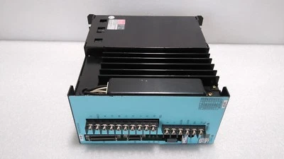 [Used] SANYO DENKI / PZ0A050AMD1S00 / SERVO AMPLIFIER DRIVE, w/breakage - Image 1 of 4