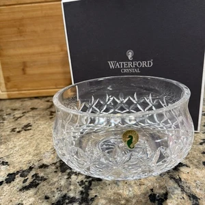 Cuenco vintage con patas de cristal Waterford Lismore de 8" - Imagen 1 de 9