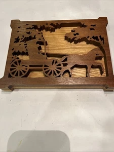 Lasergeschnittenes Holzkunstwerk Pferd und Buggy Holz Wandbild - Bild 1 von 4