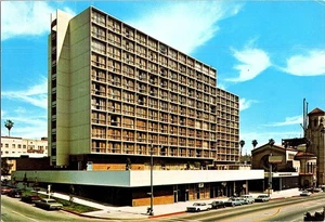 Wilshire Hyatt House Los Angeles CA Vintage Postkarte - Bild 1 von 2