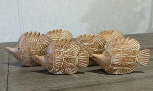 Juego de 6 esculturas de madera de peces tropicales acuáticos tallados a mano, pintados, pulidos - Imagen 1 de 11