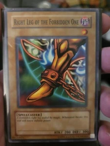 YUGIOH RIGHT LEG OF THE FORBIDDEN ONE DB1-EN135 1996 EXODIA CARD NEAR MINT - Picture 1 of 2