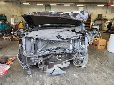 Used Alternator fits: 2016 Chevrolet Tahoe 150 amp opt KG4 6.6 Grade A Foto 1 de 4