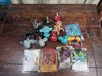 Lote de 10 Bakugan Brattle Brawlers con 4 cartas de puerta y 2 cartas de habilidad LEER DESC Foto 1 de 4