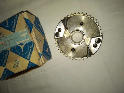 Einspritzpumpen-Segmentflansch Original Mercedes OM615/OM616/OM A615070065 - Image 1 of 3