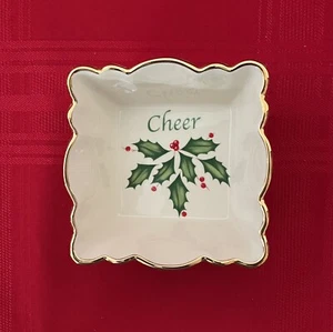 Lenox Piatto Quadrato Scanalato "Cheer" per le Vacanze Americano di Design - Foto 1 di 13