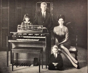 1961 Hammond Spinet Organ Mahogany Vintage Print Ad Family Portrait - Picture 1 of 7