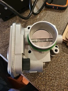 New Throttle Body fits 2007-2016 Jeep Patriot Compass Avenger Caliber Journey - Picture 1 of 4