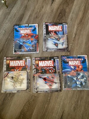 Maisto Marvel Series 1 Air Force SPIDER-MAN F-16 Fighting Falcon Fighter Planes - Image 1 of 4