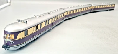 Liliput 12602 HO Schnelltriebwagen VT 137  Fliegender Kölner DRG Hoheitszeichen - Bild 1 von 4