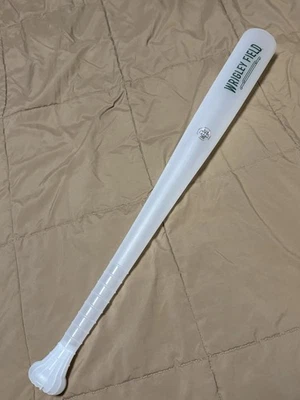 Wrigley Field BEER BAT Plastic Frosted 24" Long Souvenir Beverage Cup Chi Cubs - Image 1 of 4