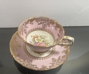 Vintage Grosvenor Bone China Rosa Gold Fuß Runde Teetasse & Untertasse - Bild 1 von 10