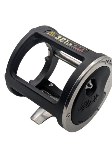Penn 330 GTI Saltwater Graphite High Speed 3.6:1 Fishing Reel Made