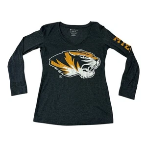 T-shirt donna Colosseo scollo a V NCAA MIZZOU Missouri Tigers MU media manica lunga - Foto 1 di 15