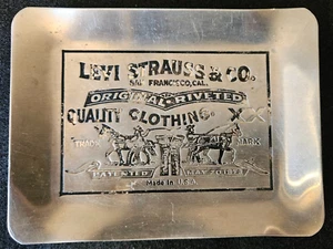 LEVI STRAUSS & CO. Vintage Aluminum Metal Tray 70s. 5" x 3 3/4". - Picture 1 of 3