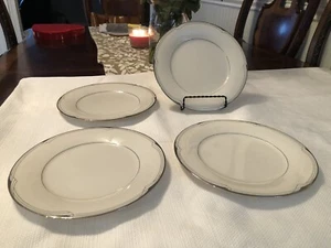 Set of 4 Noritake Fine China - Sterling Cove - Salad Plates 7720 - 8 1/4" - Picture 1 of 4