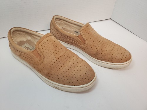 Flats casual da donna corte marrone chiaro Ugg Taos taglia 8 5 con etichetta tagliata * vedi foto *leggi!