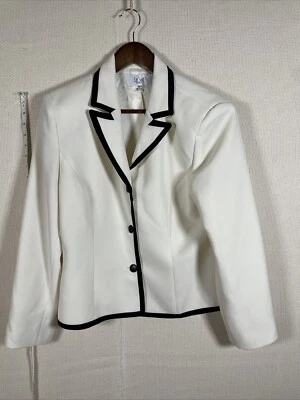 Le Suit Petite Women’s Size 12P Cream Blazer   0025 - Image 1 of 4