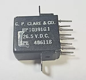 (1) C.P. CLARE RELAY RP10391G1 SPE 486118, 26.5V 2 pole double throw - Picture 1 of 5