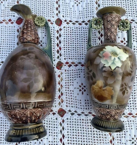 Brocca vintage marrone floreale decorativa ceramica smaltata 12"" e vaso 10"" abbinata - Foto 1 di 23