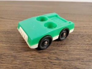Vintage Fisher Price Little People Replacement GREEN & WHITE CAR Parking Garage - Picture 1 of 7