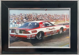 VRHTF NHRA MOLTO BELLO BILL GRUMPY JENKINS GRUMPYS GIOCATTOLO CAMARO INCORNICIATO 4" X 6" FOTO - Foto 1 di 1