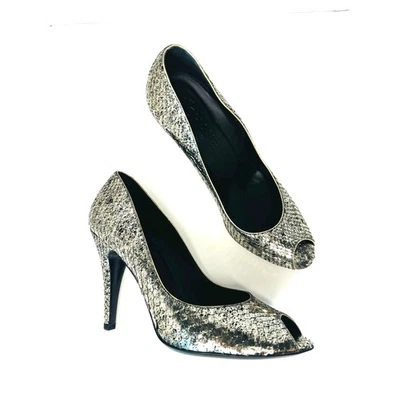 Chanel Silver Metallic Textured Leather Peep Toe Pumps Heels Size 38.5 - Image 1 of 4