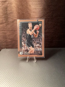 25 Topps Danny Wolf Rookie Parallel /2025 - Bild 1 von 2