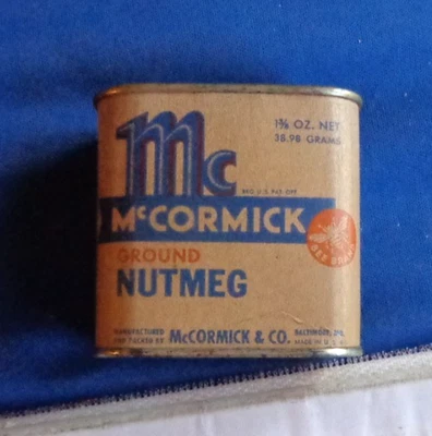 Vintage McCormick Bee Brand Ground Nutmeg 1-3/8 oz Spice Cardboard Unopened - Image 1 of 4