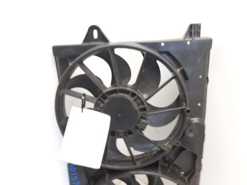 13 14 15 16 17 18 19 Cadillac XTS Conjunto Ventilador Radiador Refrigeración Opt LFX 22747159 Foto 1 de 4