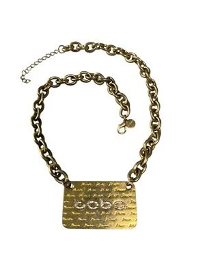 Colar BEBE Amor tom dourado declaração logotipo cristal etiqueta - corrente robusta ajustável - Imagem 1 de 4