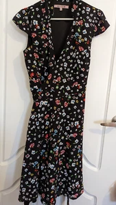 Review Australia - Worn Once As New - Florida Black Wrap Dress - Size 8 - Picture 1 of 4